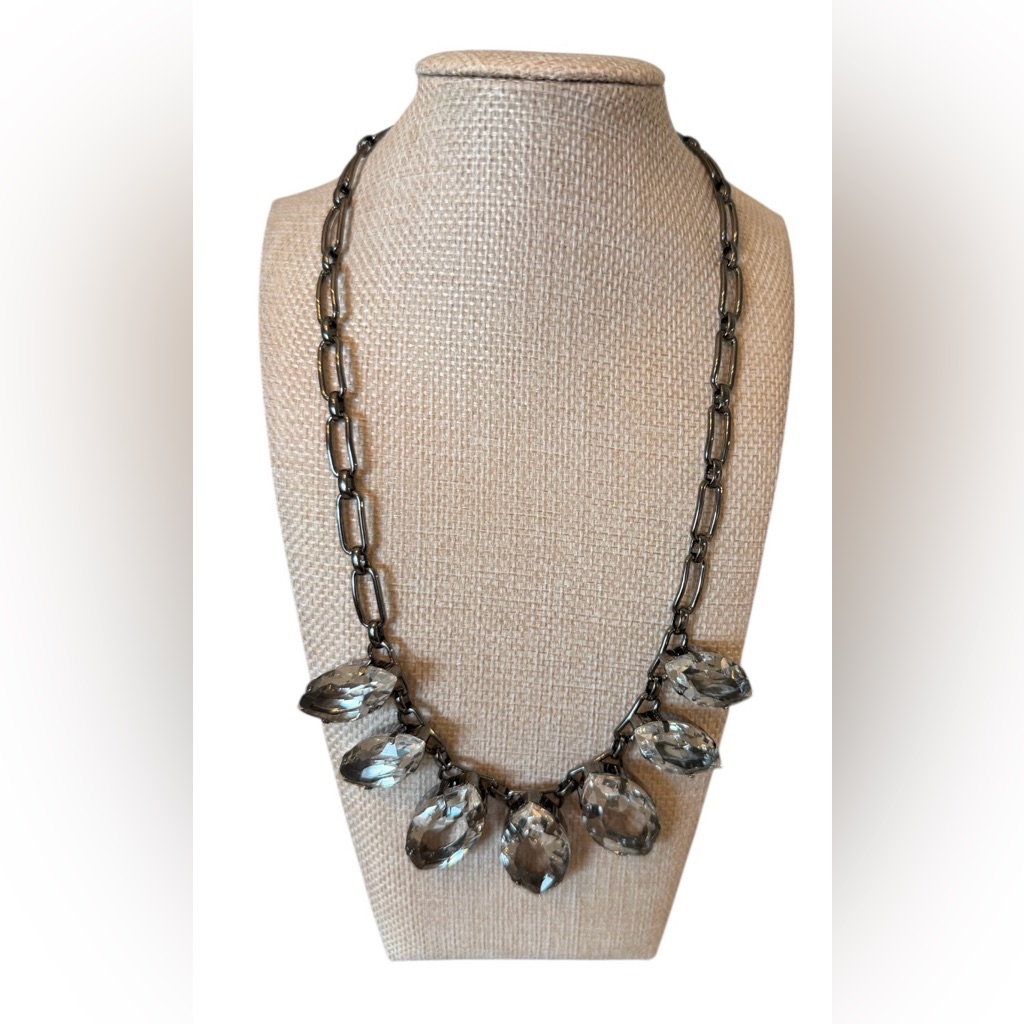 #652 Abs Allen Schwartz Crystal Statement Necklace With Gunmetal Chain